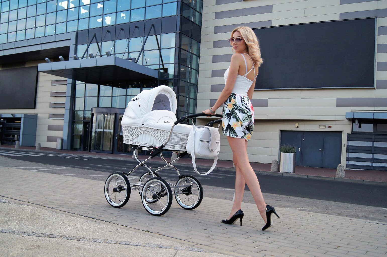 Ratiņi Scarlett Baby Fashion 3in1 cena un informācija | Bērnu rati | 220.lv