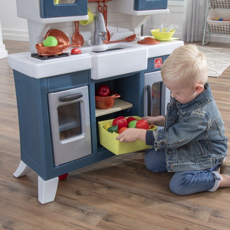 Bērnu virtuvīte ar daudziem piederumiem Step2 cena un informācija | Rotaļlietas meitenēm | 220.lv