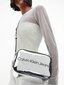 Soma sievietēm CALVIN KLEIN Sculpted Camera Crossbody Sudrabaina 545008785 cena un informācija | Sieviešu somas | 220.lv