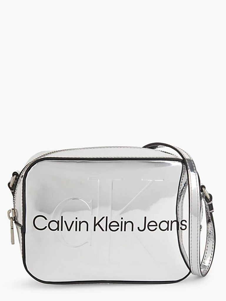 Soma sievietēm CALVIN KLEIN Sculpted Camera Crossbody Sudrabaina 545008785 cena un informācija | Sieviešu somas | 220.lv