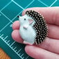 Broša Tiny hedgehog cena un informācija | Piespraudes, brošas | 220.lv