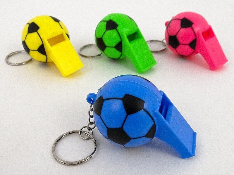 Futbola formas svilpe ar atslēgu piekariņu 12gab, 10972 цена и информация | Svilpes | 220.lv