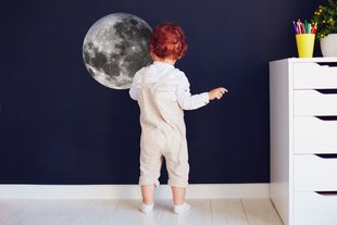 Vinila uzlīme uz sienas pilnīga mēness kosmiskais interjera dekors - 50 x 50 cm cena un informācija | Dekoratīvās uzlīmes | 220.lv
