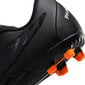 Nike apavi Jr Phantom Gx Club Fg/Mg Black DD9564 010 DD9564 010/5.5 cena un informācija | Sporta apavi bērniem | 220.lv