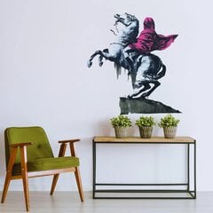 Vinila sienas uzlīme Banksy Graffiti Napoleon on Horseback interjera dekors - 140 x 132 cm cena un informācija | Dekoratīvās uzlīmes | 220.lv
