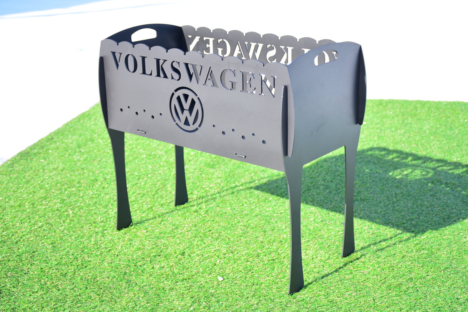 Saliekams grils Volkswagen + soma cena un informācija | Mangali | 220.lv