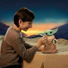 Star Wars Mandalorian Baby Yoda The Child Animatronic elektroniskā figūra цена и информация | Конструктор автомобилей игрушки для мальчиков | 220.lv