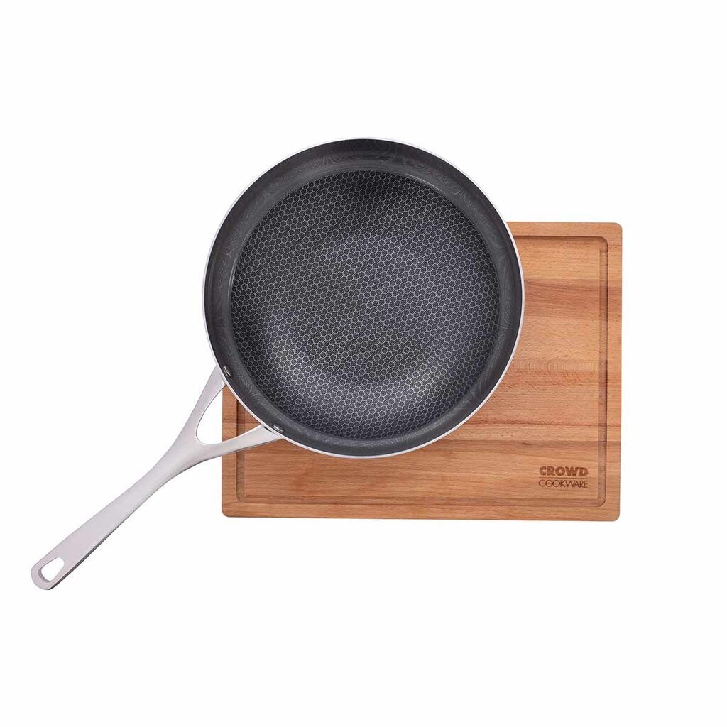 Crowd Cookware - Griešanas dēlis no tvaicēta dižskabārža - Ar ērtiem rokturiem, ieskaitot sulas rievu - 40 x 30 cm cena un informācija | Griešanas dēlīši | 220.lv