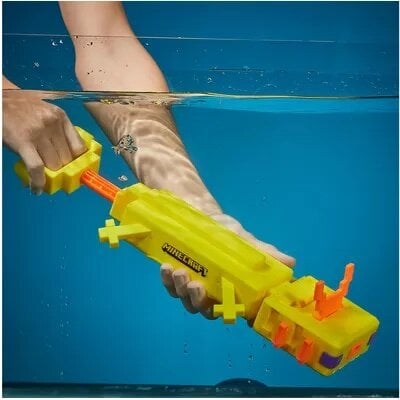 Ūdens pistole Nerf Super Soaker Minecraft Axolotl цена и информация | Ūdens, smilšu un pludmales rotaļlietas | 220.lv