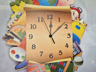 Koka sienas pulkstenis ar krāsainu apdruku vīstokļa veidā ar skolas piederumiem cena un informācija | Oriģināli pulksteņi | 220.lv