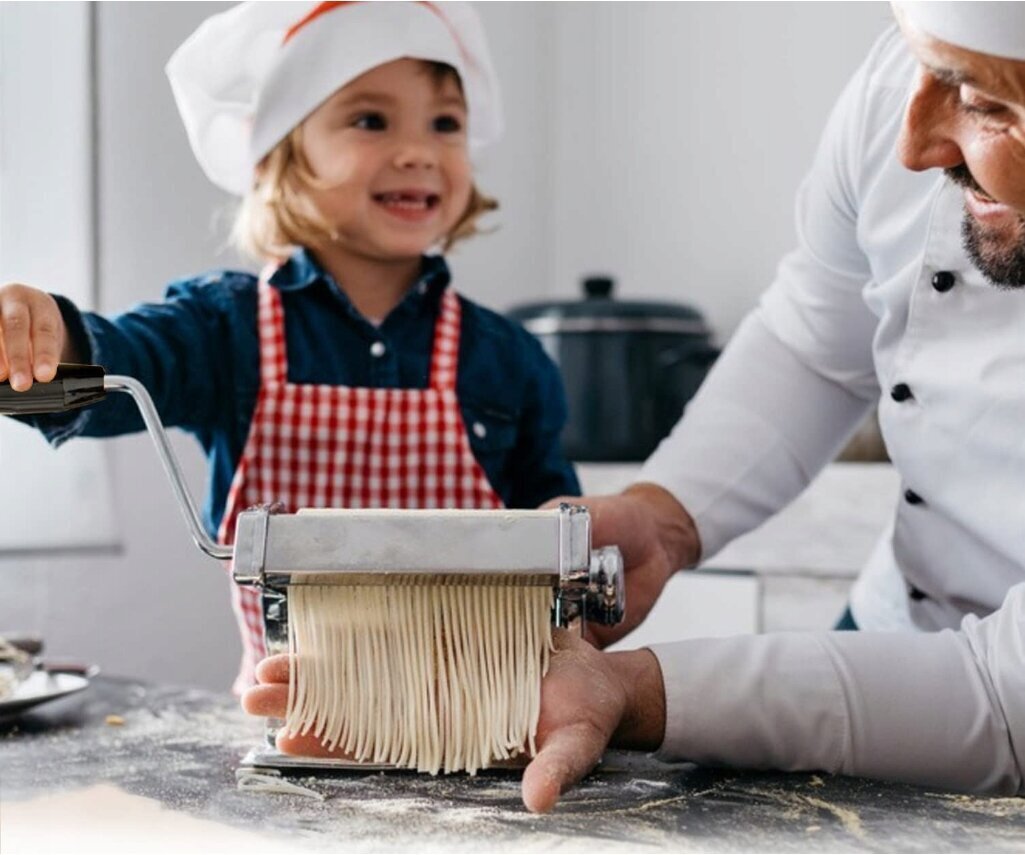 Manuāls makaronu automāts mīklas velmēšanai un sagriešanai cena un informācija | Virtuves piederumi | 220.lv