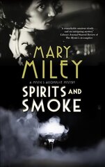 Spirits and Smoke Main - Large Print цена и информация | Фантастика, фэнтези | 220.lv