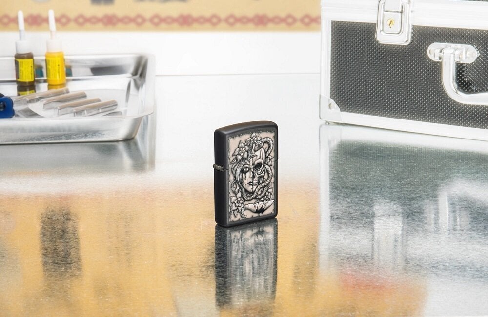 Zippo šķiltavas 48616 Gory Tattoo Design cena un informācija | Šķiltavas un aksesuāri | 220.lv