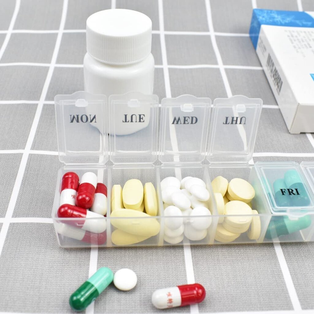 Nedēļas medikamentu uzglabāšanas konteiners - 2tk. цена и информация | Medicīniskā aprūpe | 220.lv