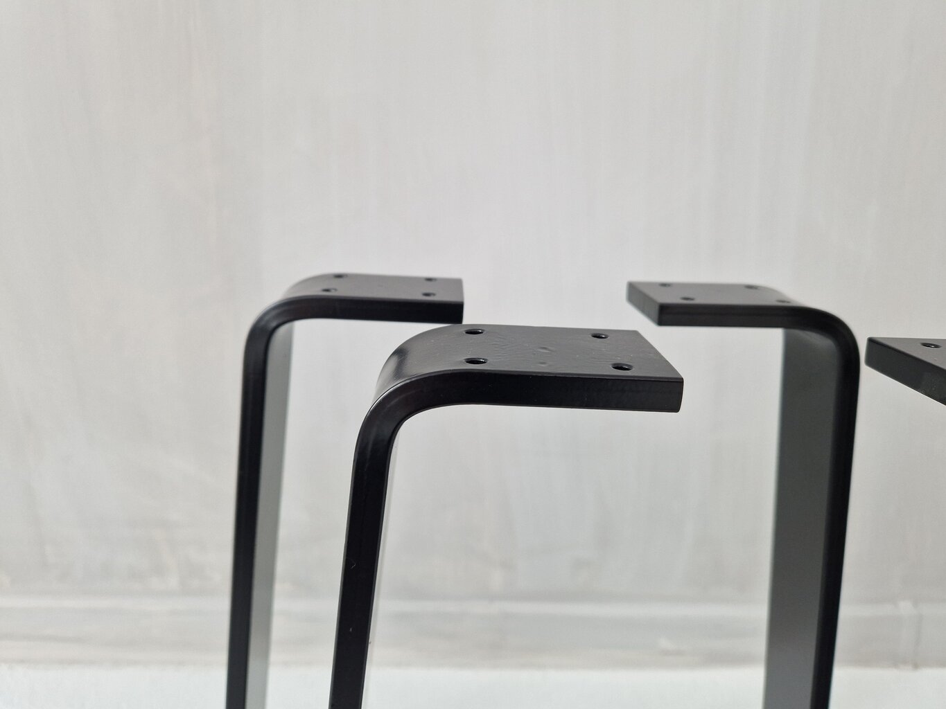 Metāla galda kājas Metal Tale, 35x40 cm, melnas cena un informācija | Mēbeļu kājas | 220.lv