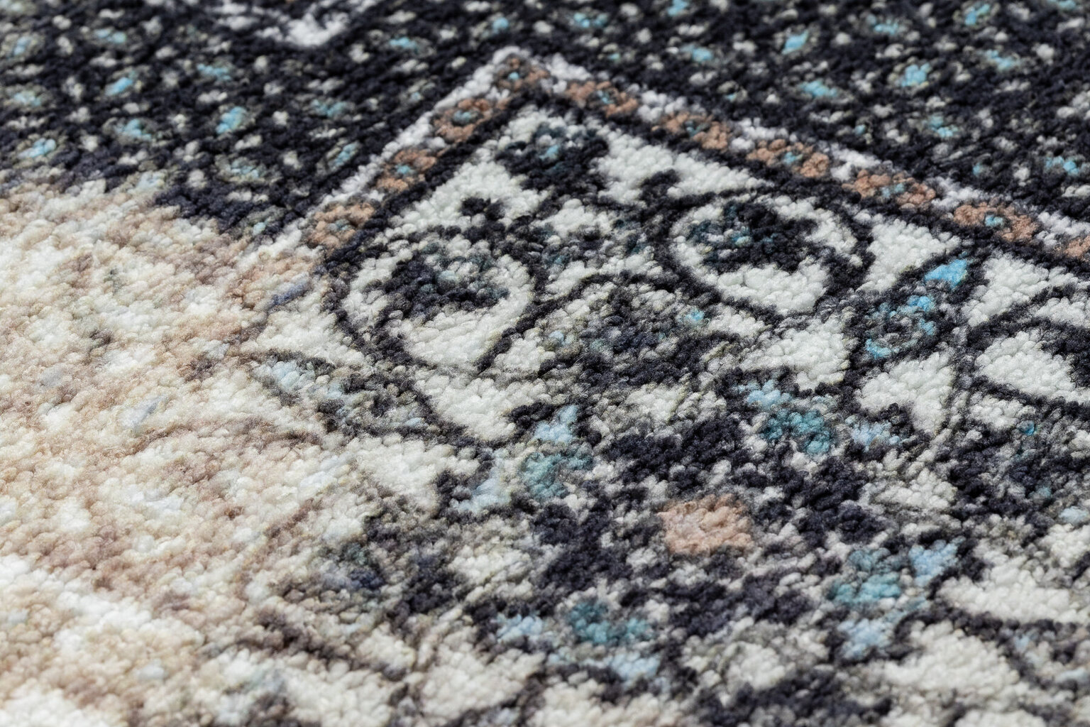 Neslīdošs paklājs PATCHWORK vintage, bēšs 100 cm cena un informācija | Paklāji | 220.lv