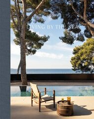 Living by the Sea цена и информация | Книги по архитектуре | 220.lv