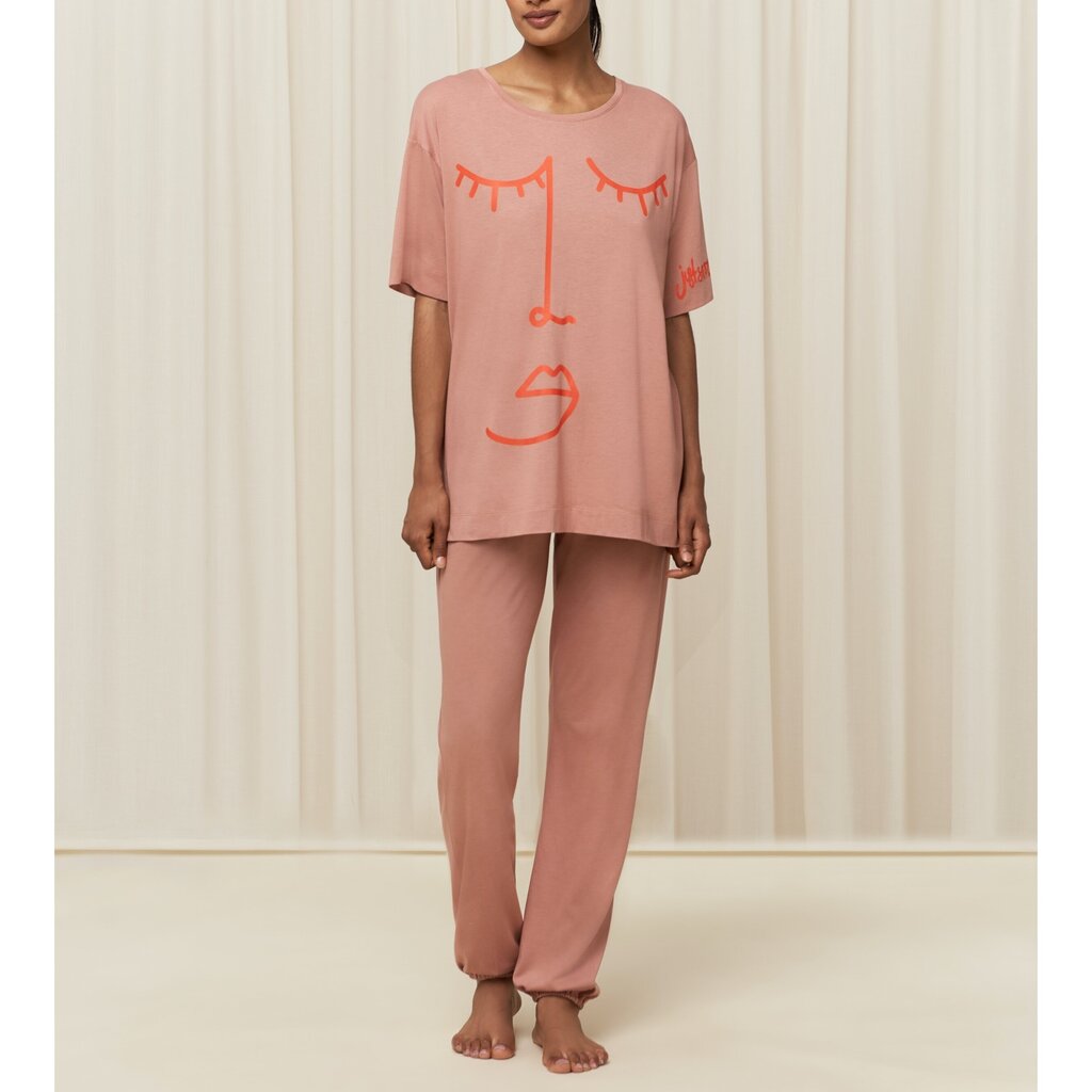 Pidžama sievietēm Triumph, oranža cena un informācija | Naktskrekli, pidžamas | 220.lv