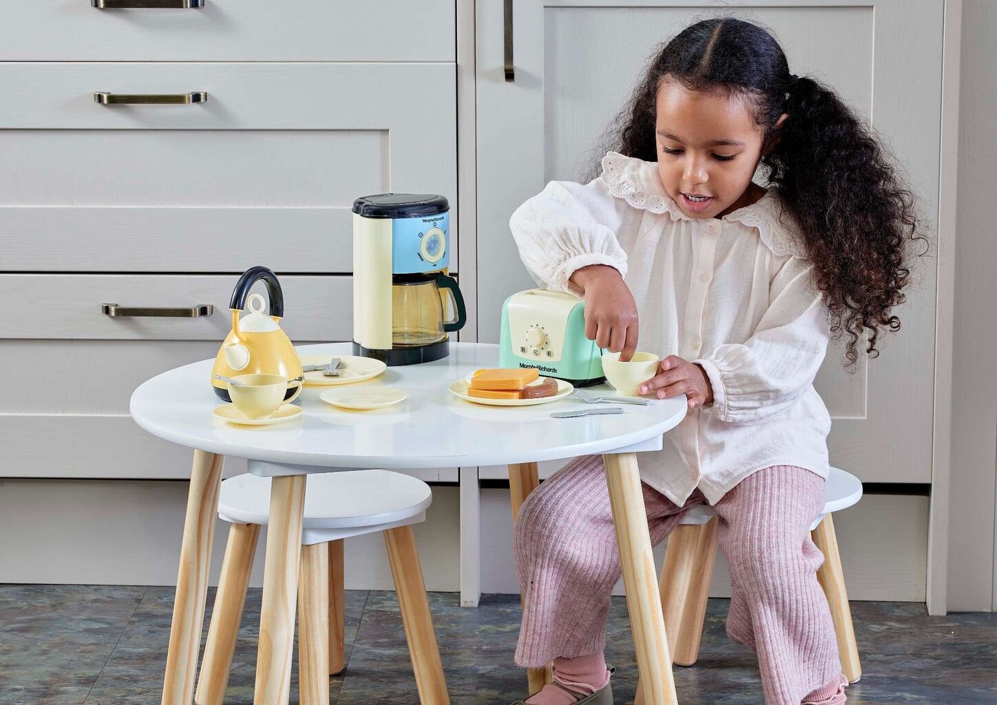 Brokastu virtuves komplekts Casdon Morphy Richards цена и информация | Rotaļlietas meitenēm | 220.lv