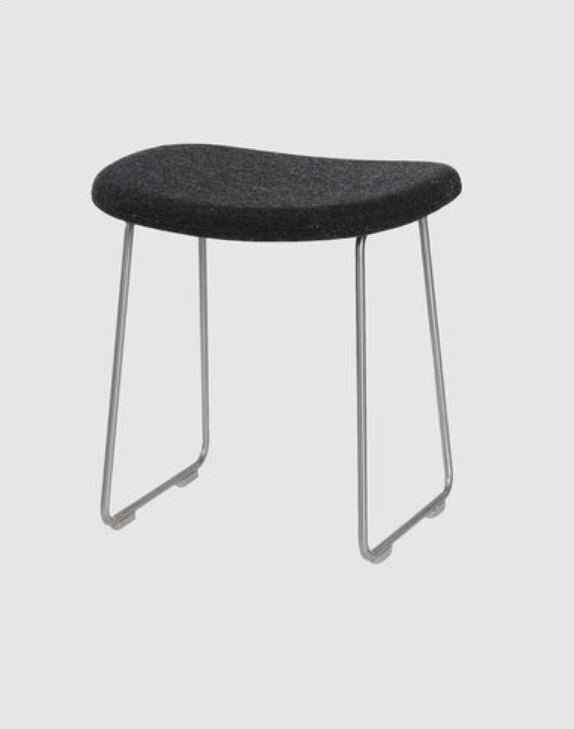 Cappellini Morrison Stool By Jasper Morrison 27305 Stools Melns OS цена и информация | Virtuves un ēdamistabas krēsli | 220.lv