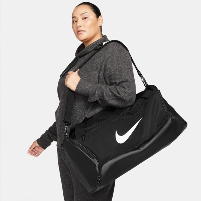 Sporta soma Nike Brasilia 9.5, 60 l, melnā krāsā cena un informācija | Sieviešu somas | 220.lv