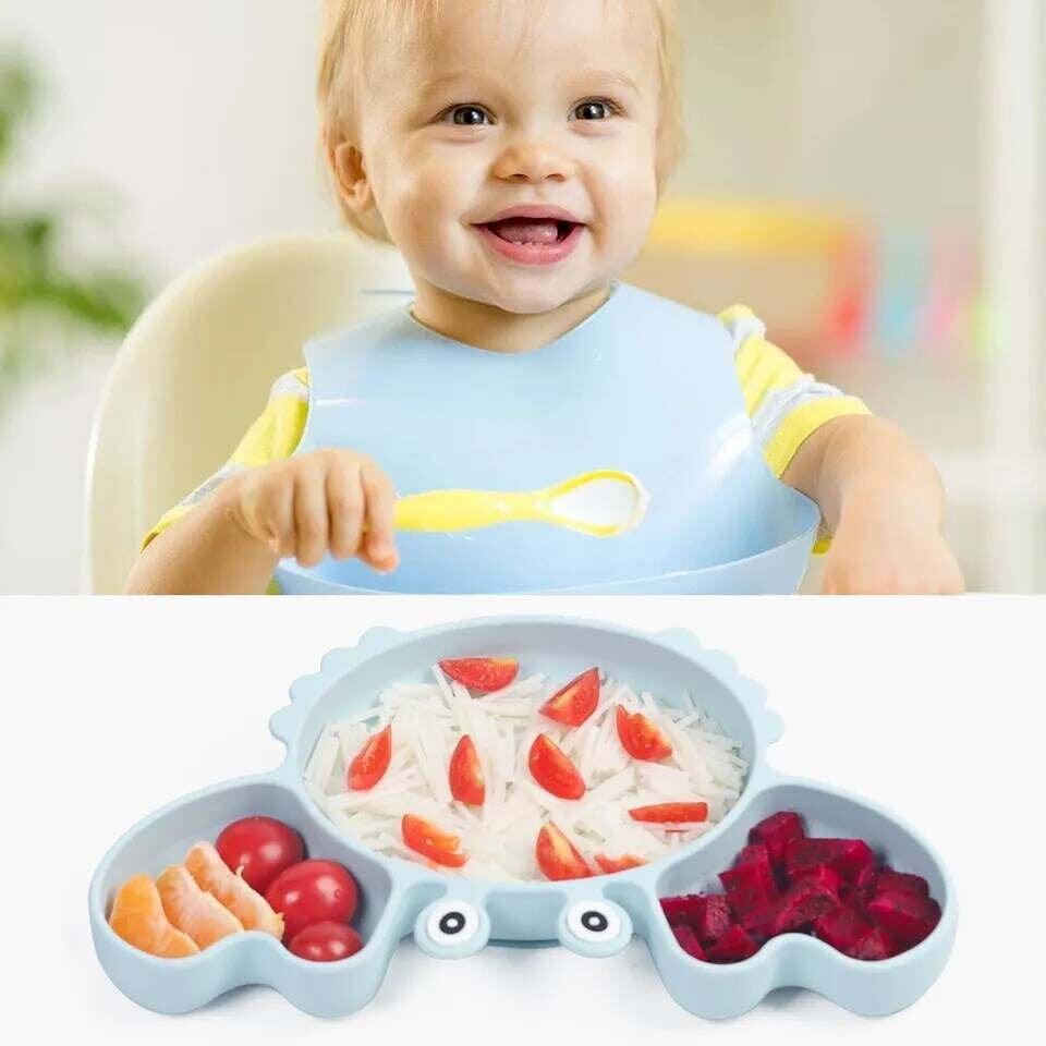 Bērnu trauku komplekts Krabis, silikons, rozā cena un informācija | Bērnu trauki, piena uzglabāšanas trauciņi un piederumi | 220.lv