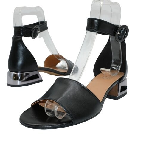 Papēžu kurpes Laura Messi 423050056_40 cena un informācija | Sieviešu sandales | 220.lv