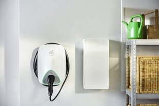 Elektromobiļu uzlādes stacija Schneider Electric EVlink Home, 3x16 A, 11 kW, Tips цена и информация | Зарядные станции для электромобилей | 220.lv