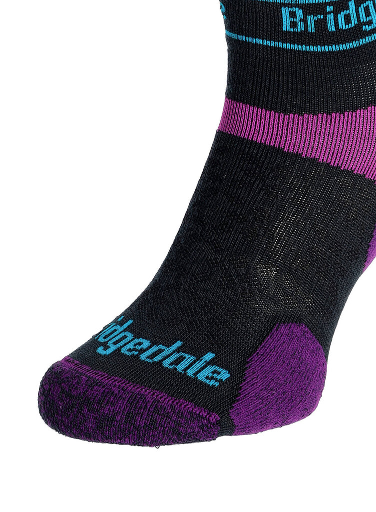 Zeķes sievietēm Bridgedale Jogging Socks Ultra Lt T2 Merino Sport 83121-2646, violets цена и информация | Sieviešu zeķes | 220.lv