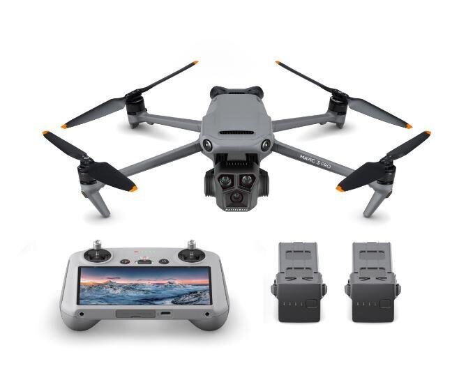 Drons DJI Mavic 3 Pro Fly More Combo (DJI RC) цена и информация | Droni | 220.lv