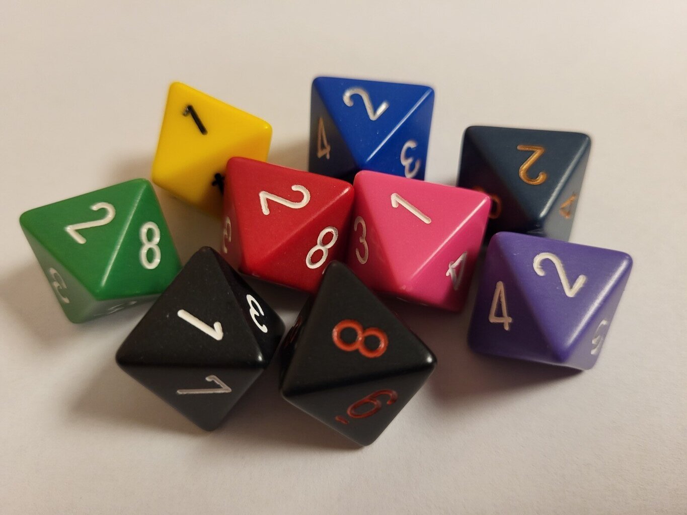 Игральные кости Chessex d8 Polyhedral Dice, 1шт. цена | 220.lv