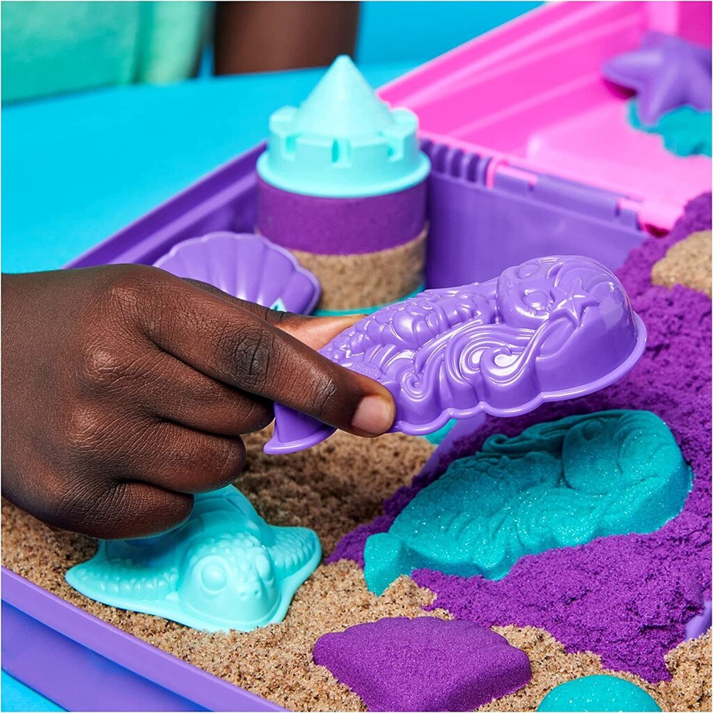 Koferīšu komplekts Kinetic Sand Mermaid's Palace + aksesuāri цена и информация | Rotaļlietas meitenēm | 220.lv