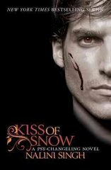 Kiss of Snow: Book 10 цена и информация | Фантастика, фэнтези | 220.lv