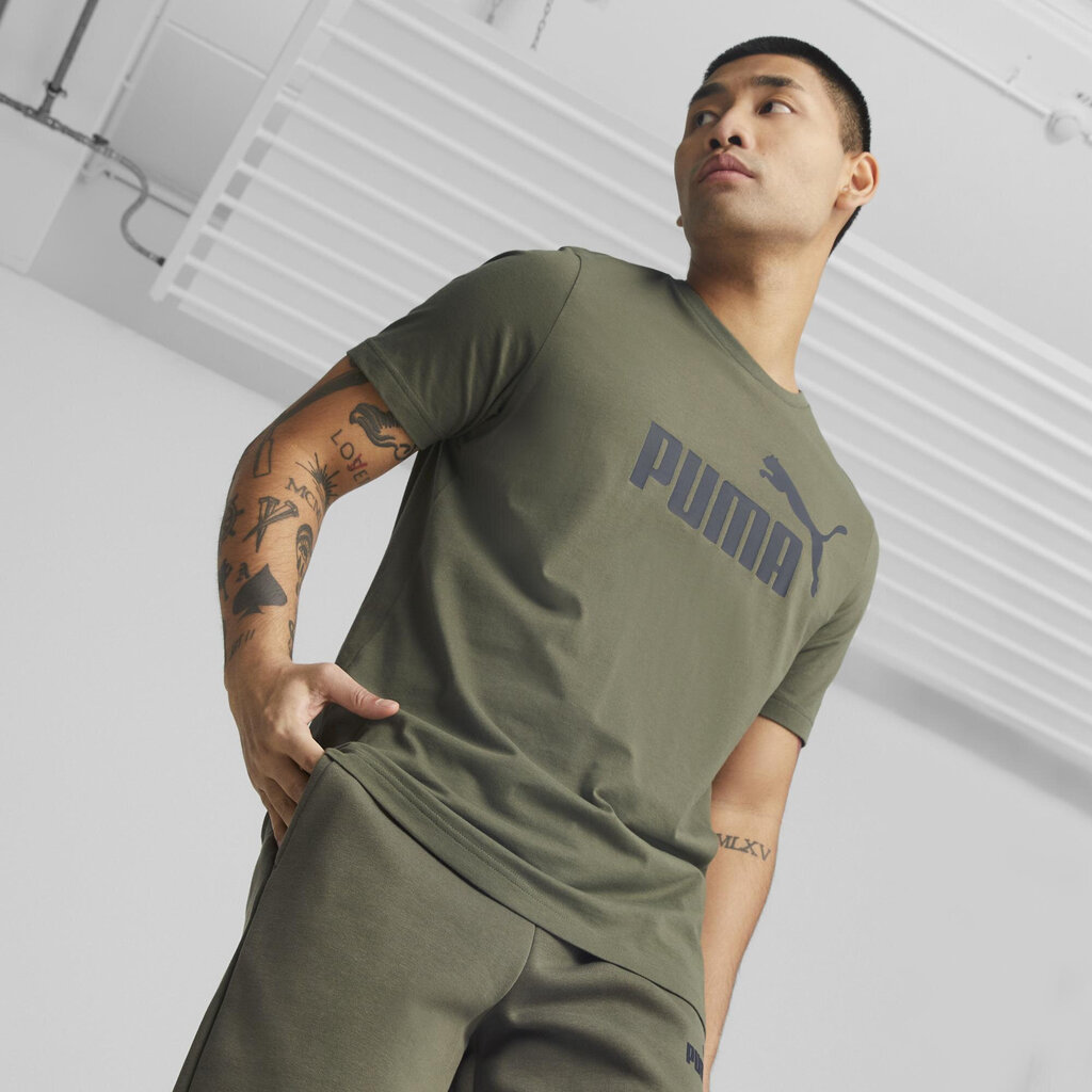 Puma T-krekls vīriešiem Ess Logo Tee Khaki 586667 36 цена и информация | Vīriešu T-krekli | 220.lv