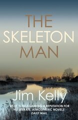 Skeleton Man: The gripping mystery series set against the Cambridgeshire fen цена и информация | Фантастика, фэнтези | 220.lv