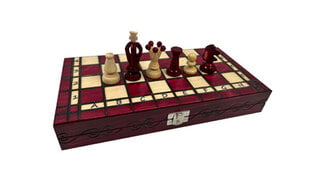 Royal sarkanais šahs, 28 x 28 cm cena un informācija | Galda spēles | 220.lv