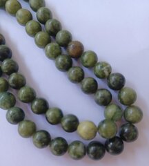 Jadeīta pērlītes, 6 mm diametrs, 1 pavediens 38 cm (apmēram 60 gab.), zaļā krāsā, 1 iepak. cena un informācija | Rotu veidošana, pērļošana | 220.lv