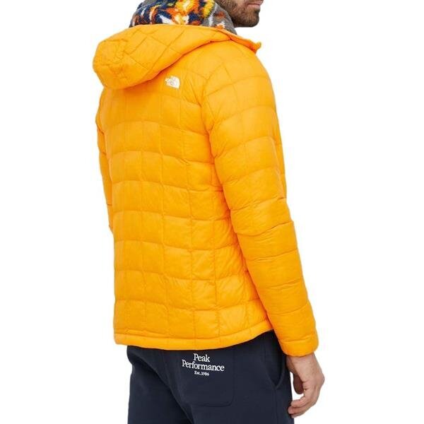 M tball eco hdy the north face vīriešiem orange nf0a5glk83h NF0A5GLK83H cena un informācija | Vīriešu virsjakas | 220.lv