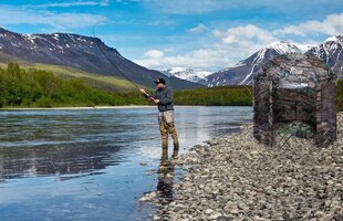 Ūdensizturīga makšķerēšanas telts Yukon, 240cm cena un informācija | Teltis | 220.lv