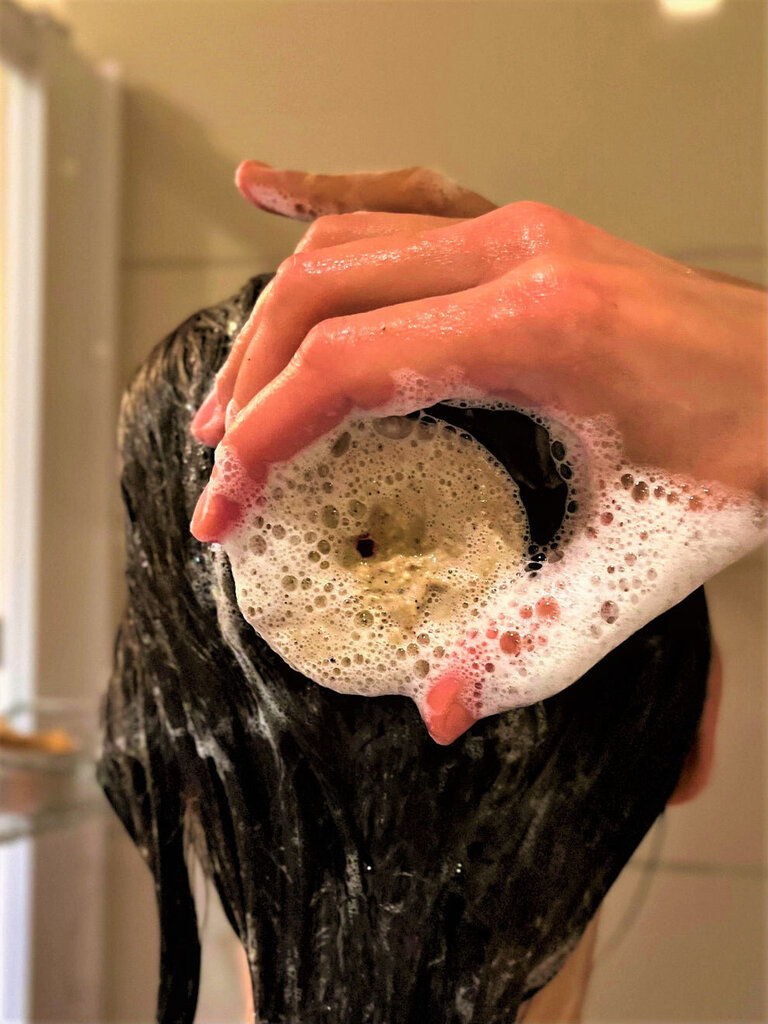 Kadiķa Cietais šampūns ar Hibiskus Tumšiem matiem, MARUSHA, 45g cena un informācija | Šampūni | 220.lv