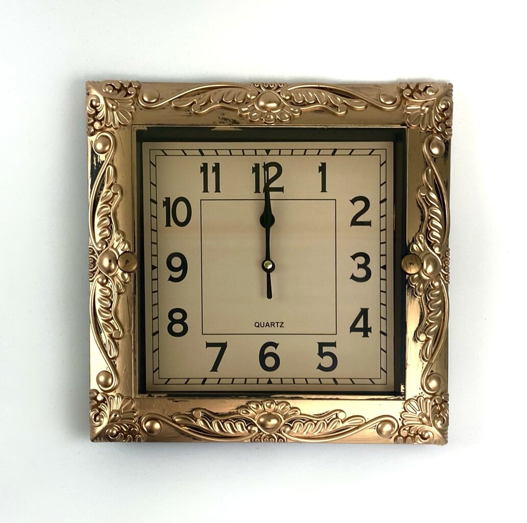 Sienas pulkstenis 27x27 cm cena un informācija | Pulksteņi | 220.lv