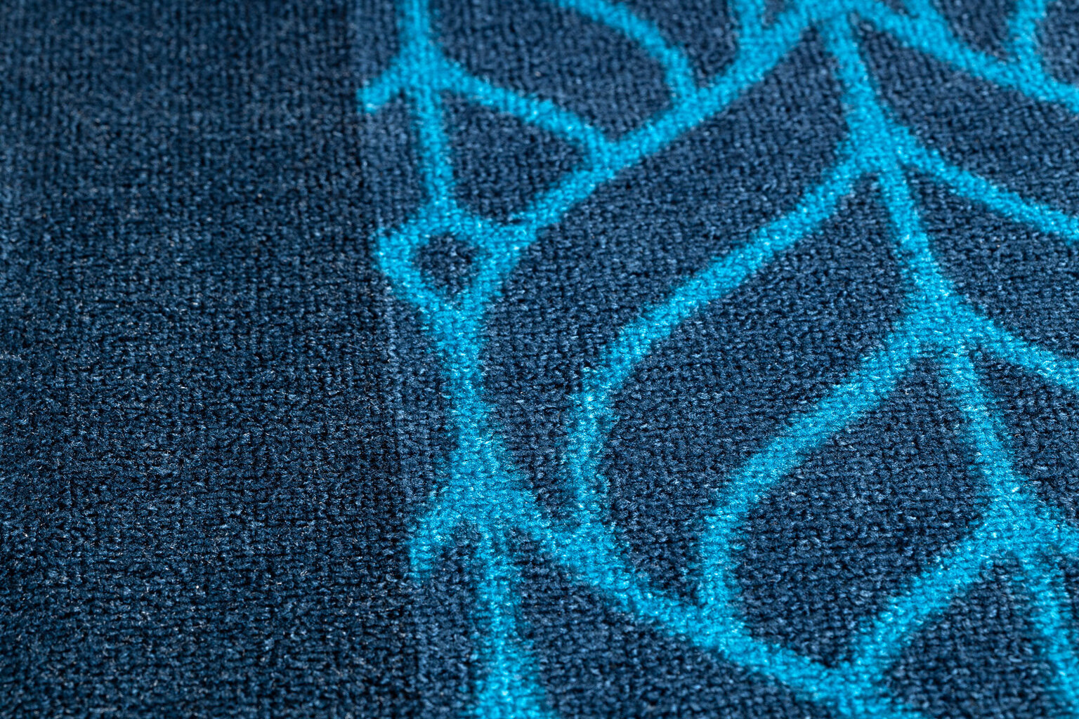 Neslīdošs paklājs PIÓRA tumši zils 57cm цена и информация | Paklāji | 220.lv