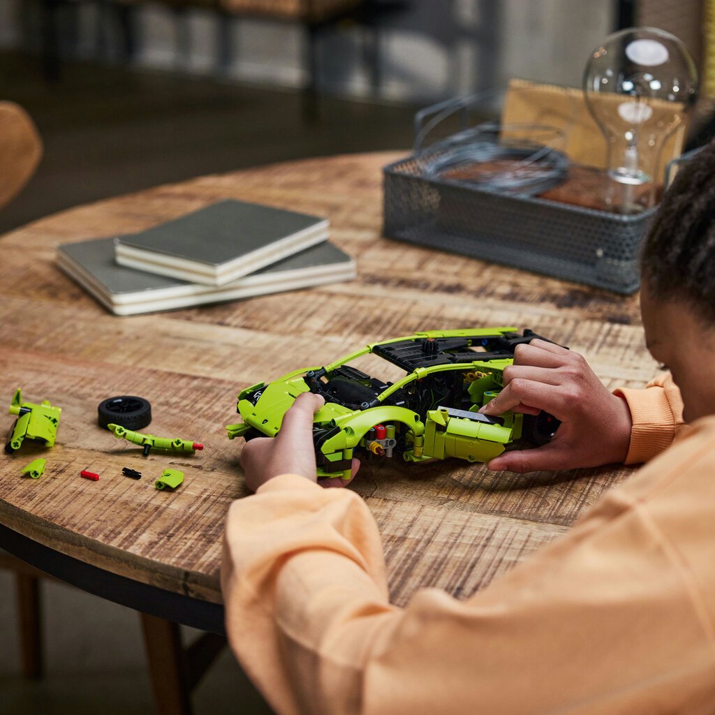 42161 LEGO® Technic Lamborghini Huracán Tecnica cena un informācija | Konstruktori | 220.lv