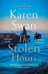 Stolen Hours: An epic romantic tale of forbidden love, book two of the Wild Isle Series cena un informācija | Fantāzija, fantastikas grāmatas | 220.lv
