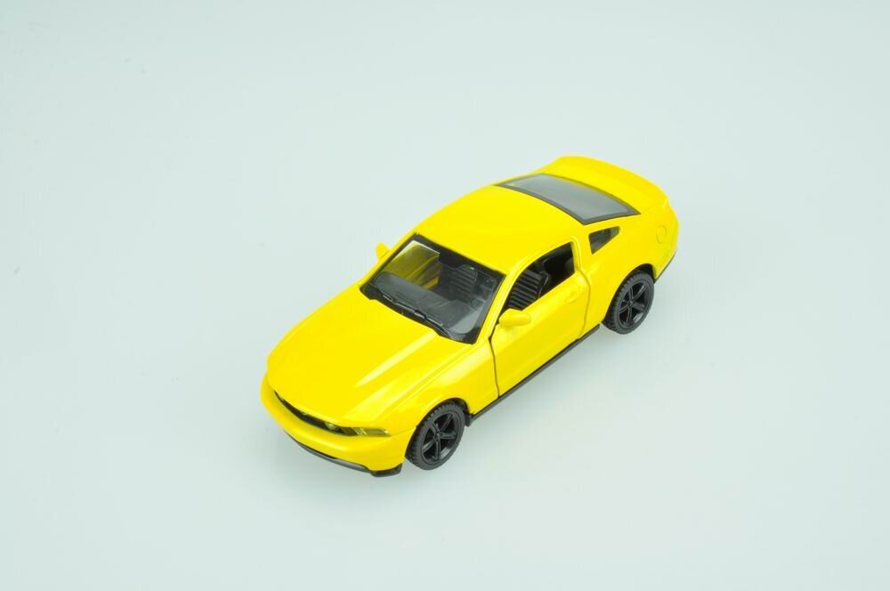MSZ Miniatūrais modelis Ford Mustang GT, izmērs 1:43 cena un informācija | Rotaļlietas zēniem | 220.lv