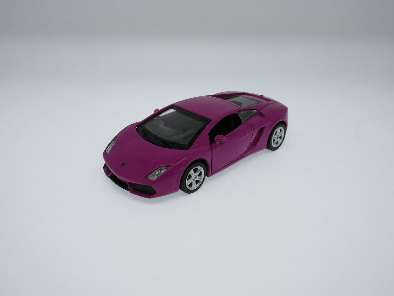 MSZ Miniatūrais modelis Lamborghini Gallardo LP560-4, izmērs 1:43 cena un informācija | Rotaļlietas zēniem | 220.lv