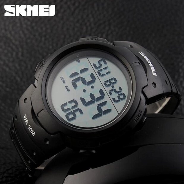 Vīriešu pulkstenis Skmei 1068BK melns cena un informācija | Vīriešu pulksteņi | 220.lv