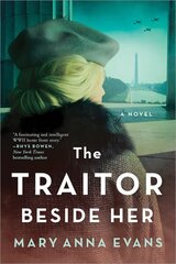 Traitor Beside Her: A Novel цена и информация | Фантастика, фэнтези | 220.lv