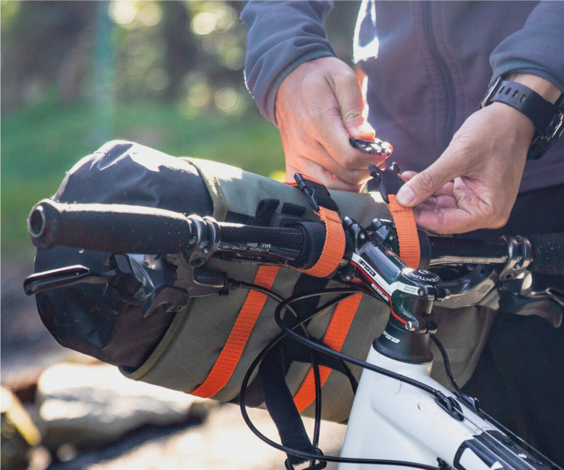 Velosipēda stūres soma Birzman Packman Handlebar Pack, 8 l, zaļa cena un informācija | Velo somas, telefona turētāji | 220.lv