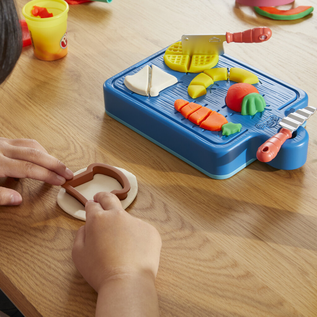 Plastilīna spēle Play-Doh Mazais šefpavārs цена и информация | Attīstošās rotaļlietas | 220.lv